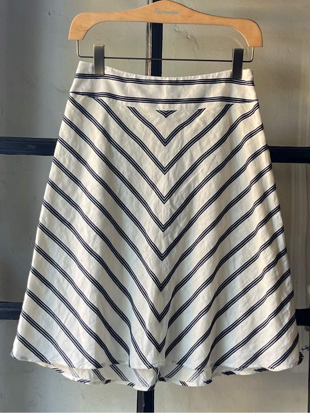 Beautiful Talbots Nautical Striped Linen Skirt